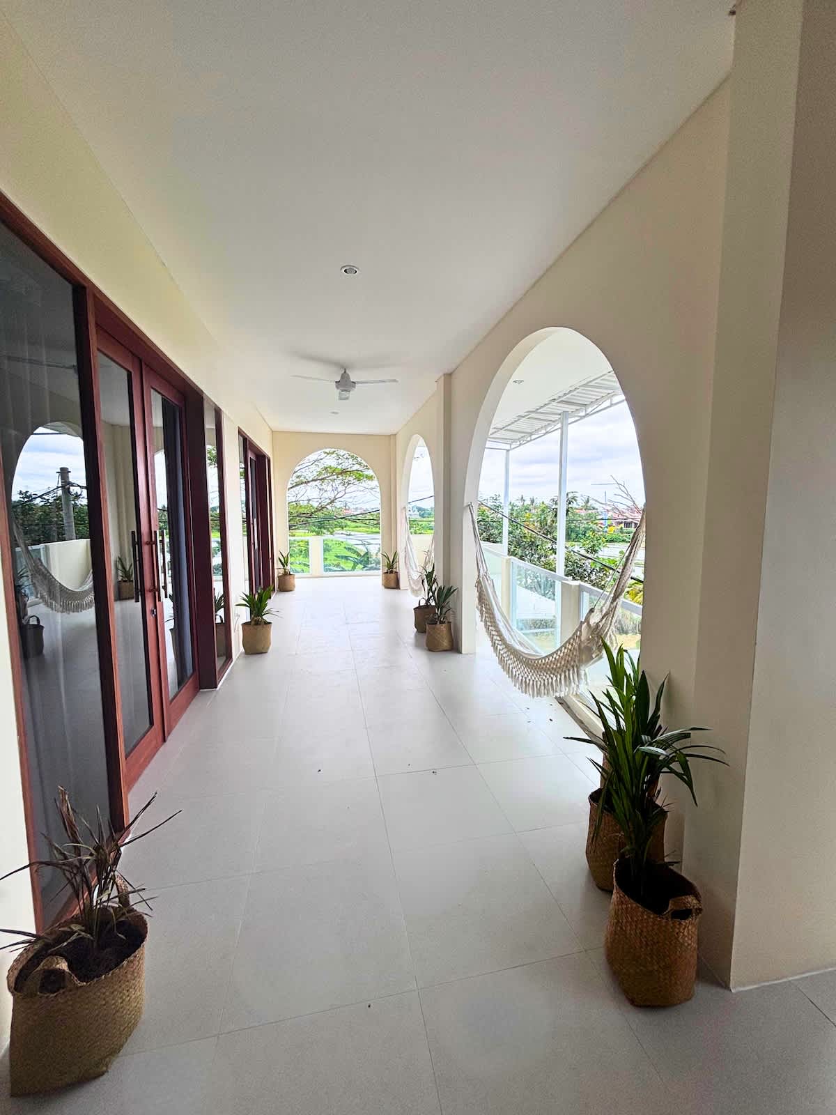 Seseh Beach Villa | 3BR Oceanfront Family Escape - Image 3