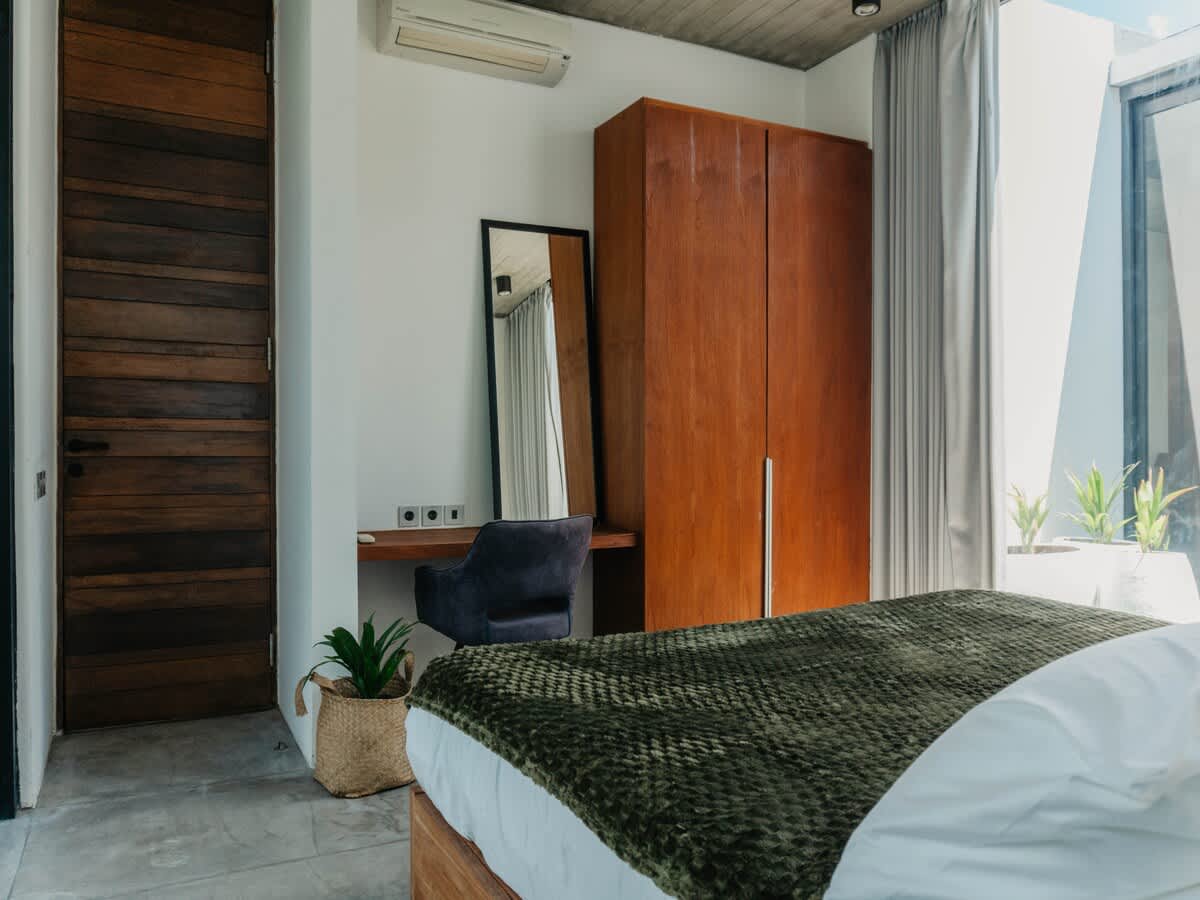 Tropical 2BR w/ Ice Bath | Next to Finns, Atlas - Image 2